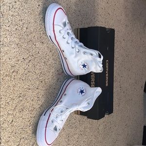 White High Top Converse Size 6